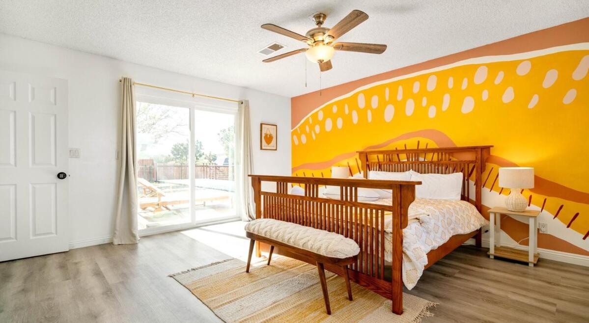 Villa Pet Friendly Starburst House à Yucca Valley Extérieur photo